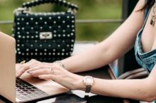 Яркий текст – 112